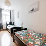 דירה Mittendrin, Tolles Balkon-apartment *