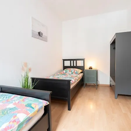 Mittendrin, Tolles Balkon-apartment شقة اتسوكو
