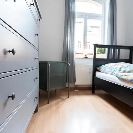 Mittendrin, Tolles Balkon-apartment *