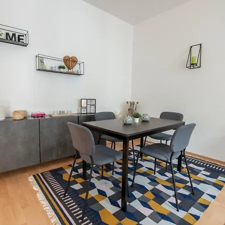 Apartamento Mittendrin, Tolles Balkon-apartment Zwickau