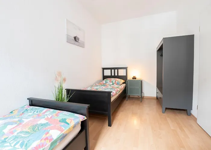 Mittendrin, Tolles Balkon-apartment شقة اتسوكو