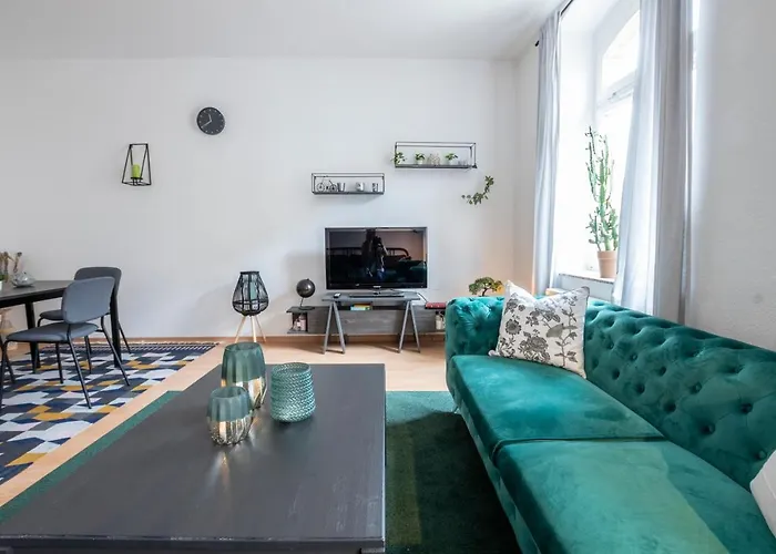 Mittendrin, Tolles Balkon-apartment شقة اتسوكو